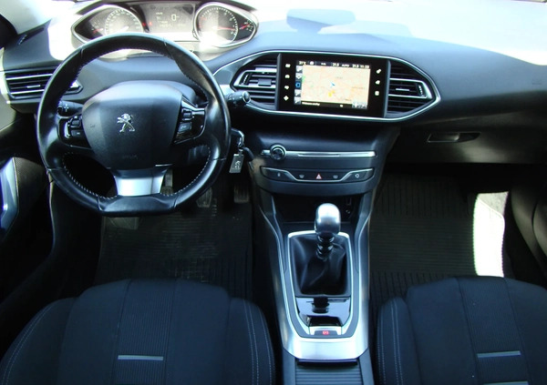 Peugeot 308 cena 29900 przebieg: 146055, rok produkcji 2014 z Piastów małe 232